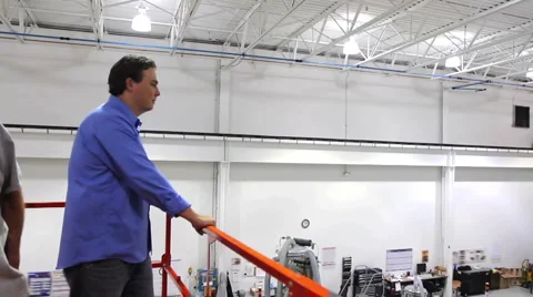 Factory Supervisor Crane Shot Vidéo 939769