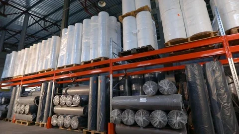 Factory warehouse, large modern warehouse. Beautiful bright warehouse. Spanbond Видео 119391098
