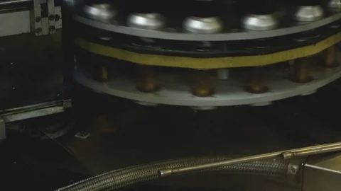 Factory with Working Machinery Vídeo Stock 76330569