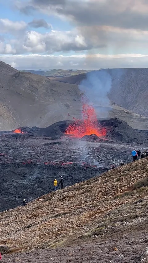 Fagradalsfjall volcano Stock Footage 204901963