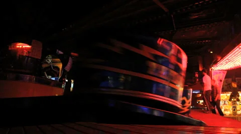 Fairground - waltzer 動画素材 1060833
