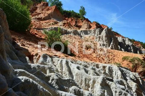 Fairy Stream (Suoi Tien), red canyon in Mui Ne, Vietnam Stock Photos