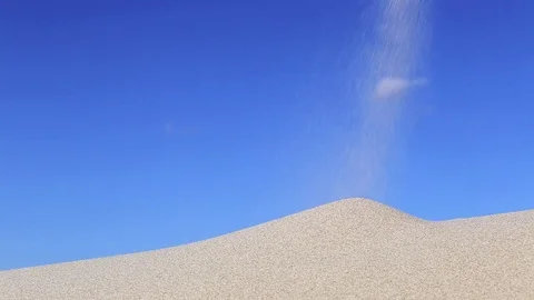 Faling sand over the sand dune 스톡 동영상 82417668