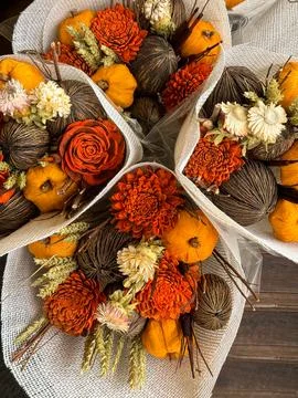 FALL DECOR FLOWERS Stock Photos