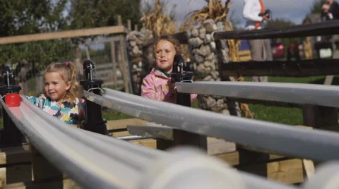 Fall farm fun with a apple race Vídeo Stock 58820944
