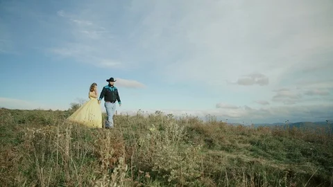 Fall on Max Patch Mountain Appalachian Mountains, Tennessee &amp; North Carolina Stock-Footage 86737790