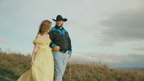 Fall on Max Patch Mountain Appalachian Mountains, Tennessee &amp; North Carolina Video stock 86774087