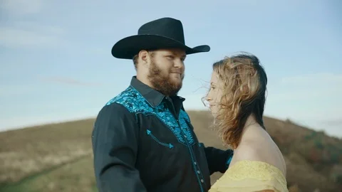 Fall on Max Patch MountainMax Patch MountainAppalachian Mountains, Tennessee 스톡 동영상 86730915