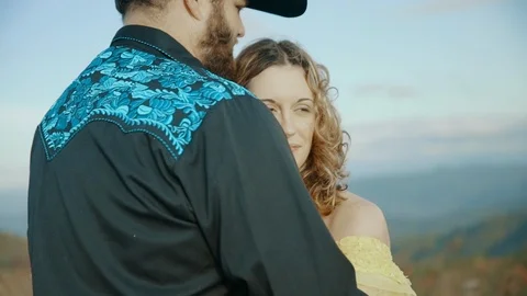 Fall on Max Patch MountainMax Patch MountainAppalachian Mountains, Tennessee 스톡 동영상 86731467