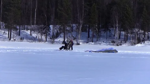 The fall of the powered paraglider Stockbeeldmateriaal 88445606