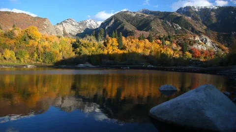 Fall reflection on lake wide Vídeos de archivo 35947731