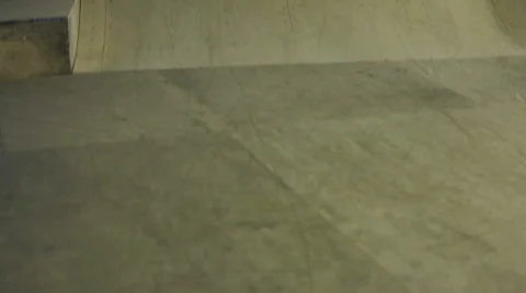 Fall on a skateboard Stock Footage 60065949