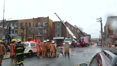 Falled crane on building Video stock 133274687