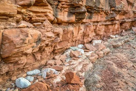 Fallen rocks at canyon bottom fallen rocks at canyon bottom - Ruby Wash, R... Foto stock