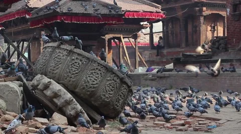 A fallen statue in Durbar Square in Kathmandu Stock Footage 59139480