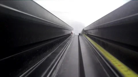 Falling balls in the road Vídeos de archivo 64701061