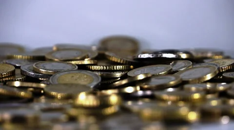 Falling coins. Close-up Video stock 57628968