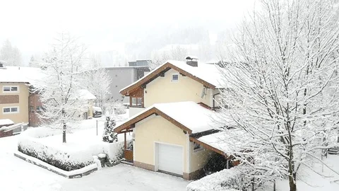Falling snow in countryside Video stock 97393567