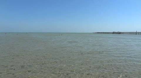 Falling tide Stock Footage 12713199