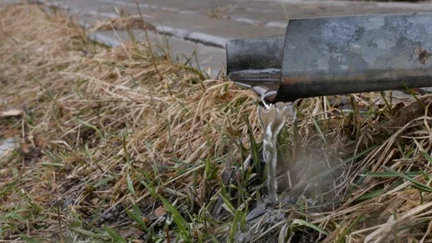 Falling water 스톡 동영상 86807548