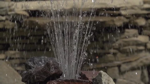 Falling waterdrops in slow motion Stock Footage 76472533