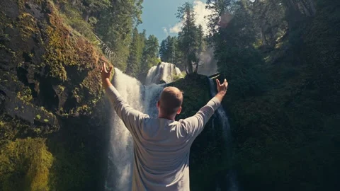Falls Creek Falls Waterfall Oregon Washington Man Standing Columbia Gorge Video stock 280701967