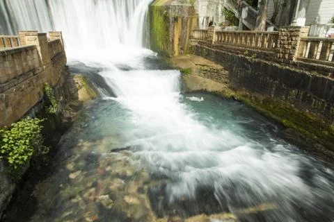 Falls in mountains 스톡 사진