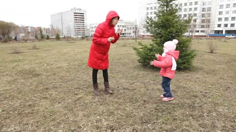 Family. Video stock 22770091
