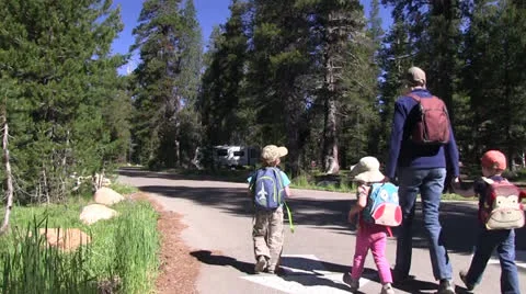 Family outing, campground Video stock 25591964
