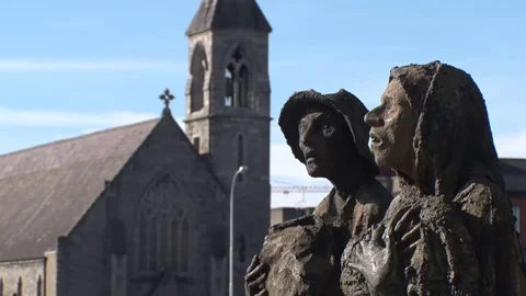 Famine Memorial in Dublin, Ireland 스톡 동영상 80904852