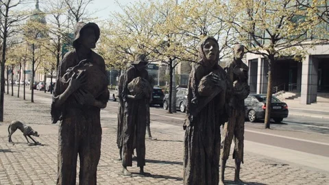 Famine Memorial, Dublin. Timelapse Stock Footage 88829344