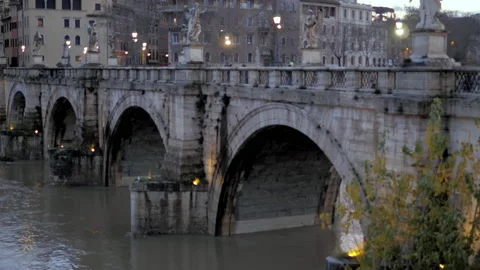 The famous Angels' Bridge, located in front of the old castle Sant' Angelo Stock Footage 147884306