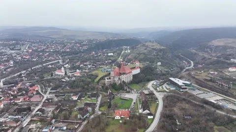 Famous attraction gothic Corvin Castle in Hunedoara Transylvania, Romania Stock Footage 198213608