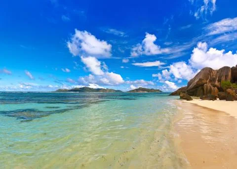 Famous beach Source d'Argent at Seychelles Foto stock