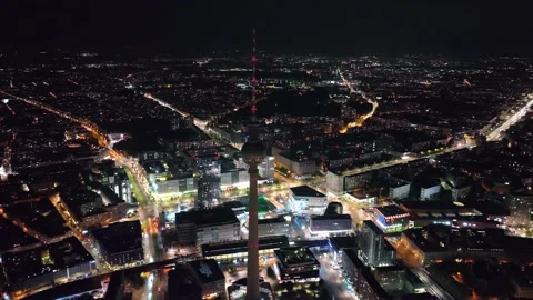 Famous Berlin TV Tower Skyscraper above Cityscape at Night Stockbeeldmateriaal 237526792