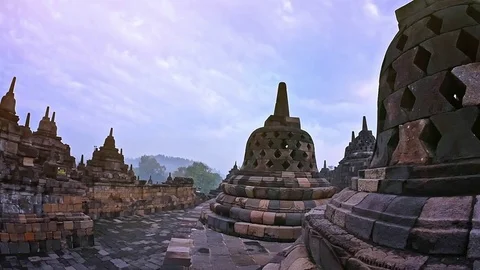 Famous Buddhist landmark in Java Indonesia Borobudur temple ancient architecture Vídeo Stock 70437045