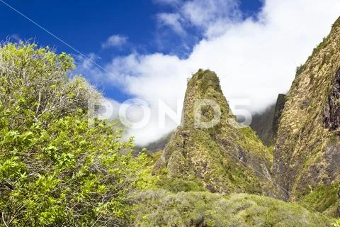 The famous Iao Needle in the Iao Valley State Park in Maui, Hawaii. Stock Photos