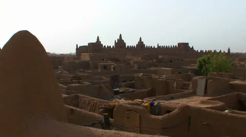 The famous mosque at Djenne, Mali. Stock-Footage 27085789