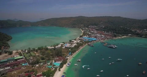 Famous Sandbar on Phi Phi Islands, Thailand, Aerial Drone Approach Video stock 75696681