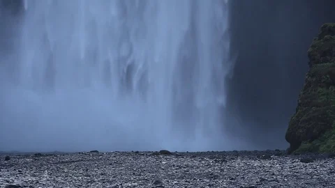 Famous Skogafoss waterfall Video stock 82260838