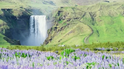 Famous Skogafoss waterfall Stock-Footage 82322266