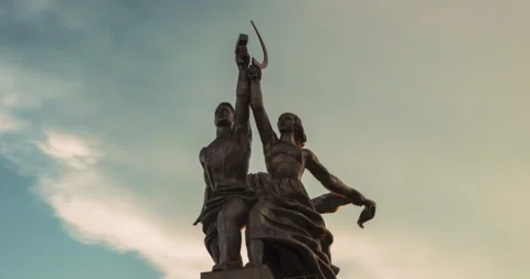 Famous soviet monument Worker and Collective Farm Woman, Moscow, Russia Video stock 225303342