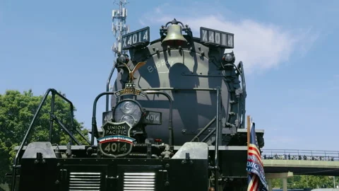 Famous Union Pacific Big Boy No. 4014 steam locomotive during a public Vidéo 345476169