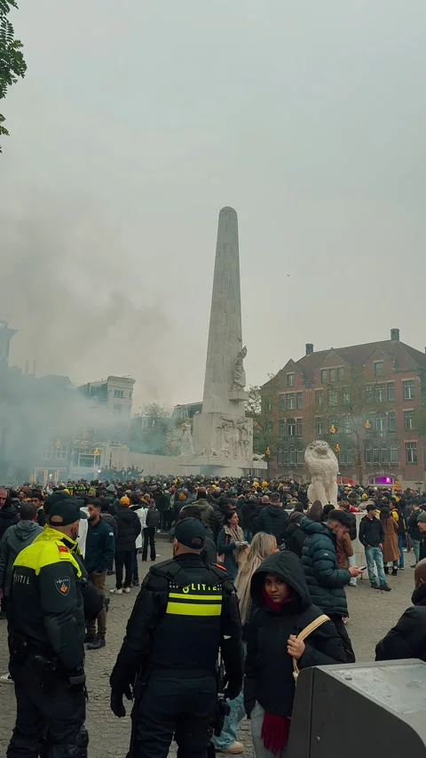 Fan march 24 Stock-Footage 321768757