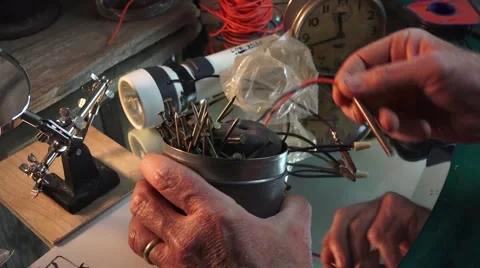 Fanatic bomb builder, bomb builder factory Vidéo 64717790