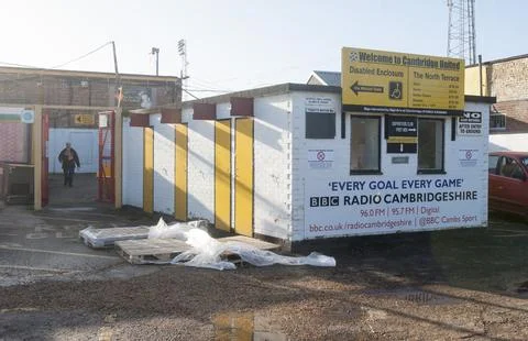 Fans Queue For Tickets At Cambridge United Abbey's Stadium Prior Their Fa Cup Fi Stock Photos
