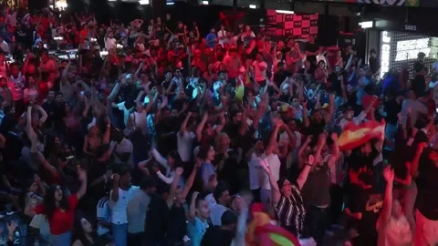 Fans react as Spain's Ferran Torres scores in extra time Stock Footage 340111151