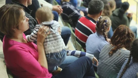 Fans supporting their team during the final 스톡 동영상 81091803