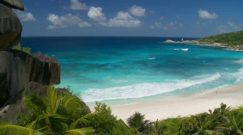 Fantastic beach Видео 133375