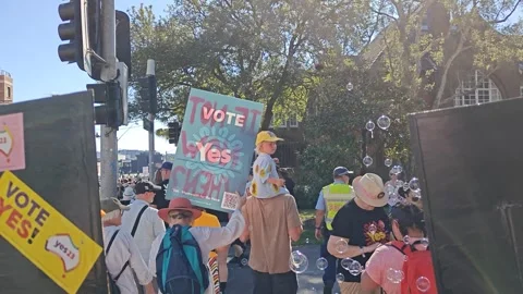FANTASTIC SHOT OF CROWDS AND BUBBLES MARCH YES VOTE REFERENDUM 2023 AUSTRALIA Stock Footage 250446213